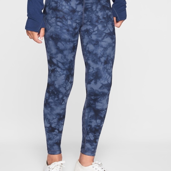 Athleta | Powervita Tie Dye Girl Capri Leggings | Size XL (14) - Picture 1 of 9